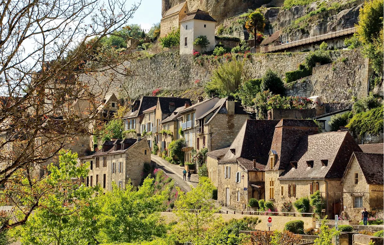 Dordogne : A peine autorisé, le nouveau projet de déviation routière de Beynac (la fameuse) attaqué