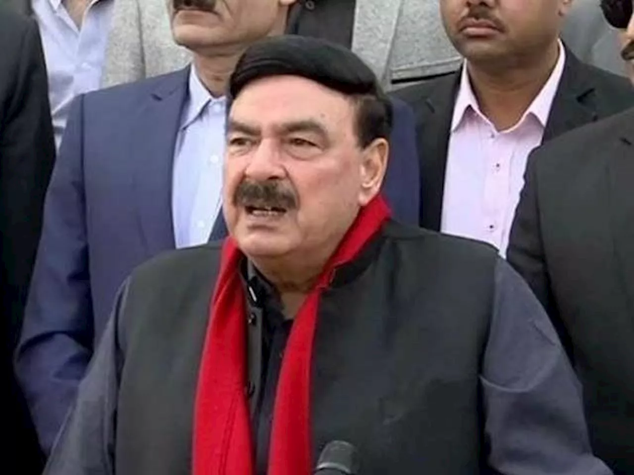 Sheikh Rasheed acquitted in terrorism case by Islamabad District Court