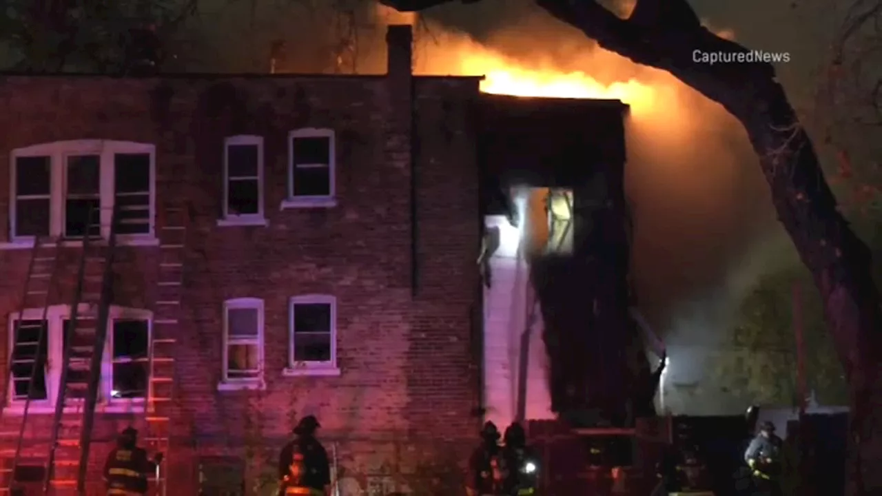 Chicago police investigating after 3 injured in West Side apartment fire