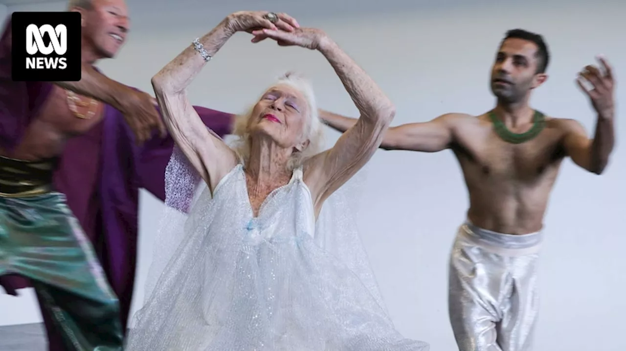 Dancer Eileen Kramer, 'longest living woman in NSW', dies aged 110