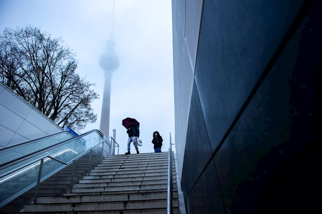 Novemberblues in Berlin: Wetter-Experte erklärt, warum es jetzt so neblig ist