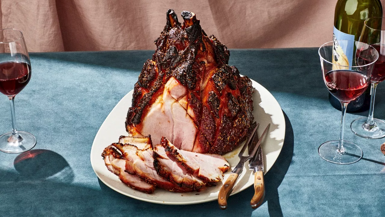 Baked Ham With Brown Sugar Glaze