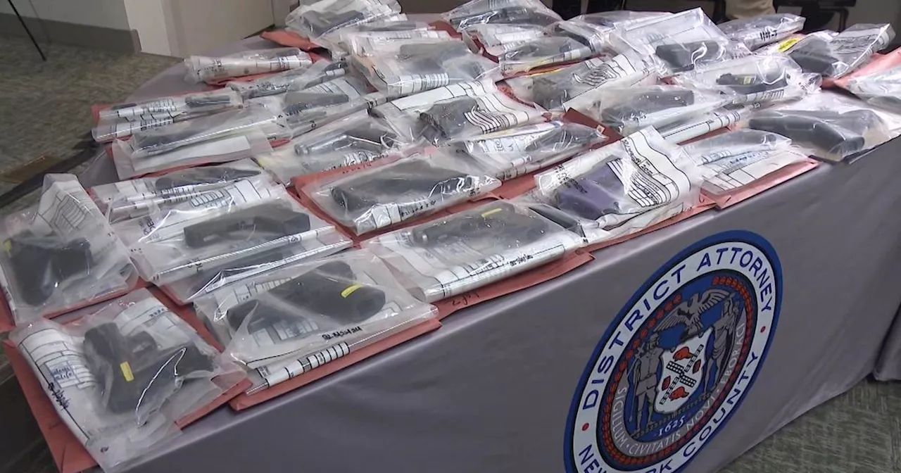 30 suspected gang members indicted by Manhattan district attorney's office