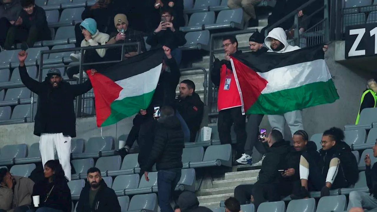 Match France-Israël : malgré l'interdiction, des drapeaux palestiniens ont été brandis au Stade de France