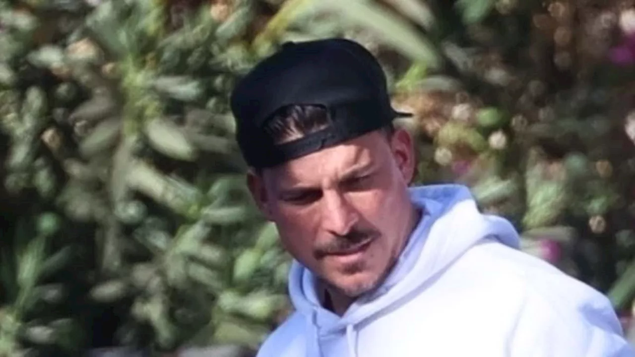 Jax Taylor spends time with female friend in LA after claiming ex Brittany Cartwright still asks him...