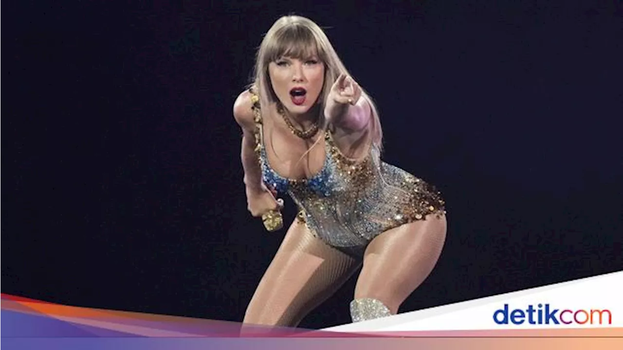 Aksi Panggung Taylor Swift di The Eras Tour Toronto