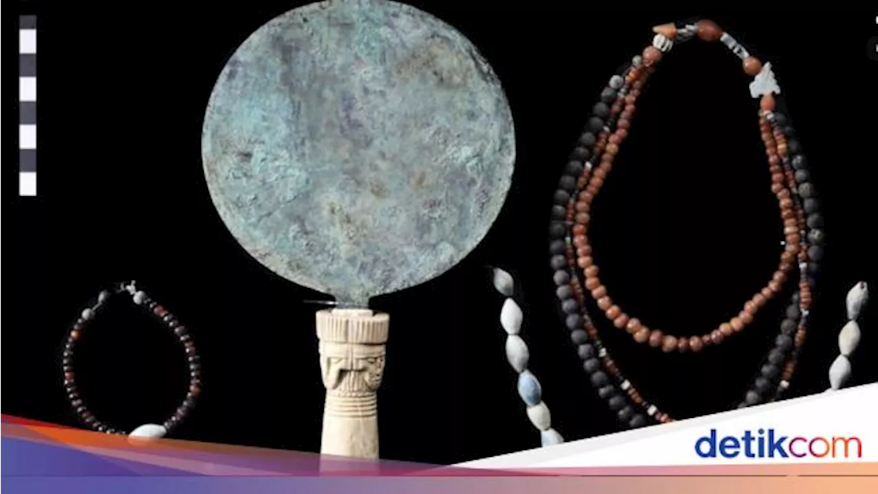 Potret Perhiasan Manik-manik dari Era Mesir Kuno Ditemukan di Makam Luxor