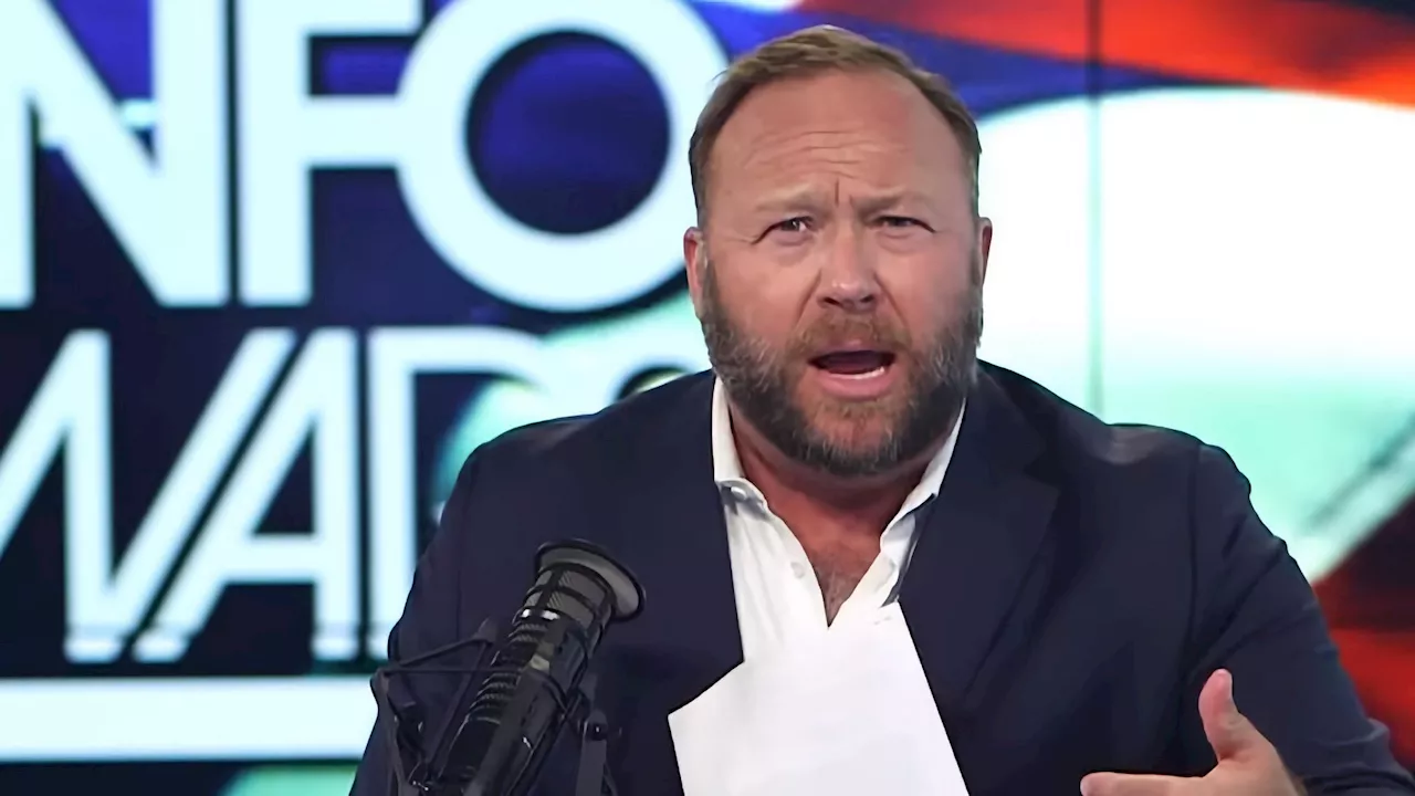 The Onion tar över Infowars. Köper Alex Jones konspirationsteori-fyllda sajt.