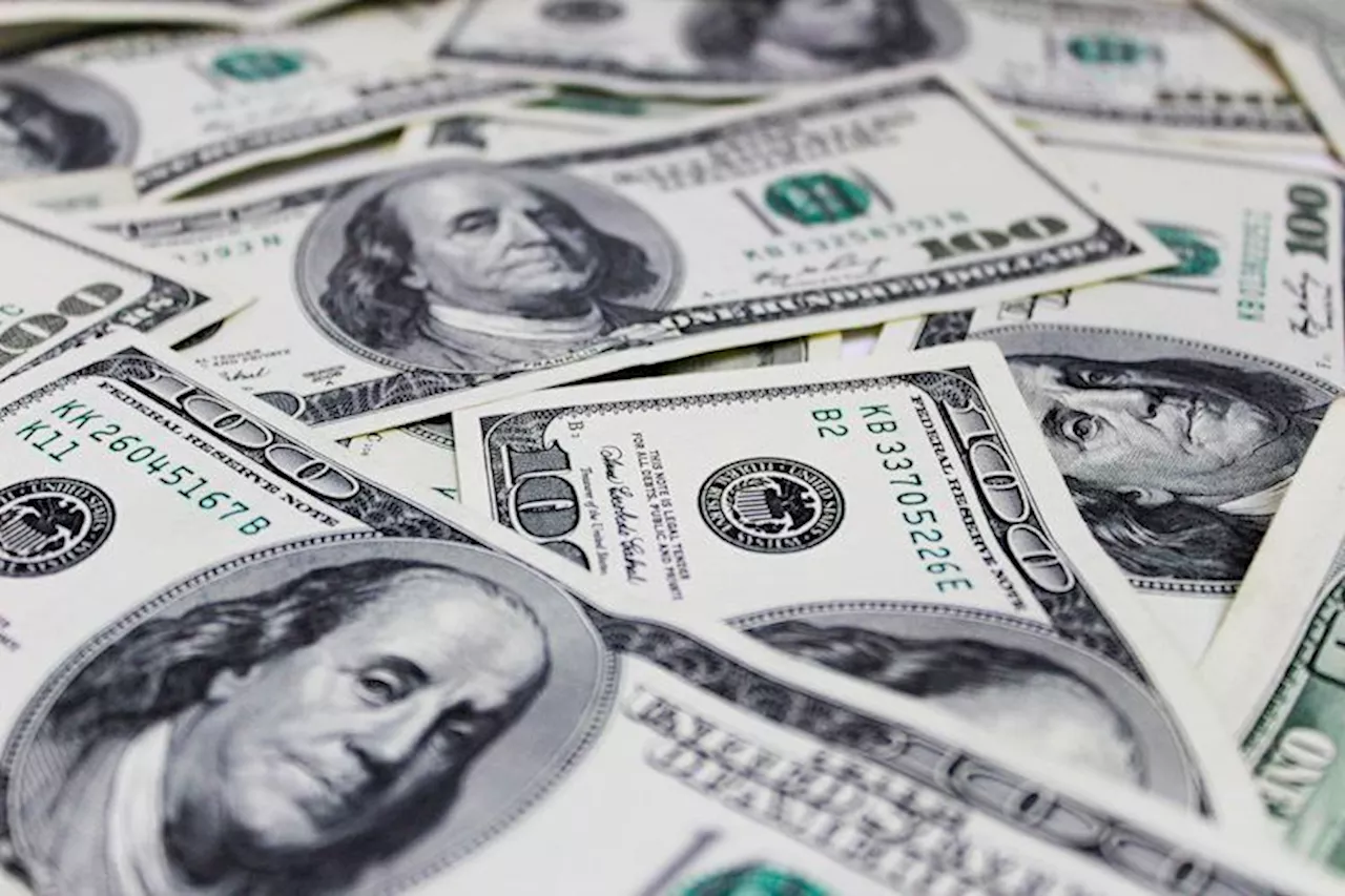 Forex Today: US Dollar consolidates weekly gains ahead of Retail Sales, Fedspeak