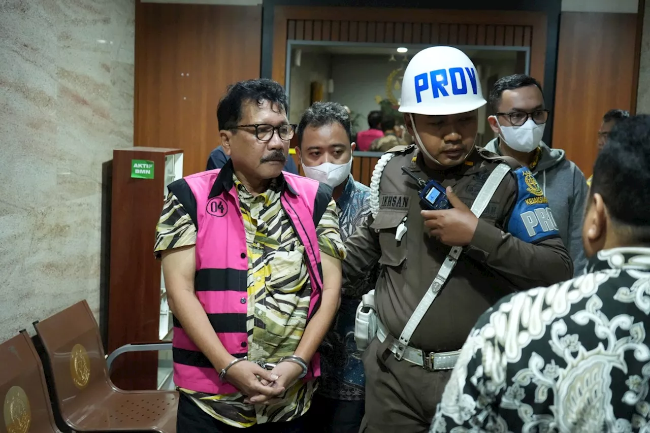 Zarof Ricar Mengaku Lupa Asal Uang Rp 920 Miliar dan Emas 51 Kg di Rumahnya