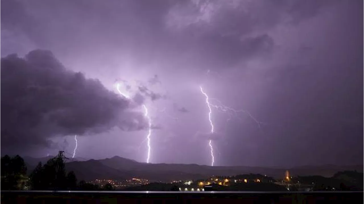 La actividad eléctrica de la DANA: el doble de emisiones que una tormenta fuerte