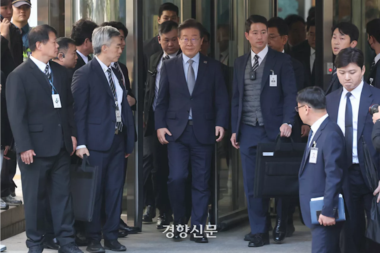 조국 “민주주의 논쟁에 허위 있을 수도···정치생명 끊을 일인가”