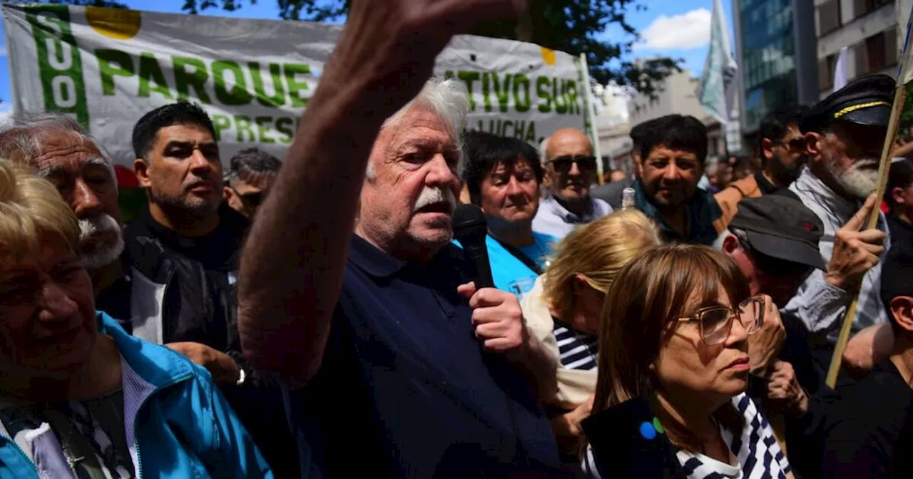 El Suoem acusó a Passerini de “pudrir” la negociación y redobla las protestas