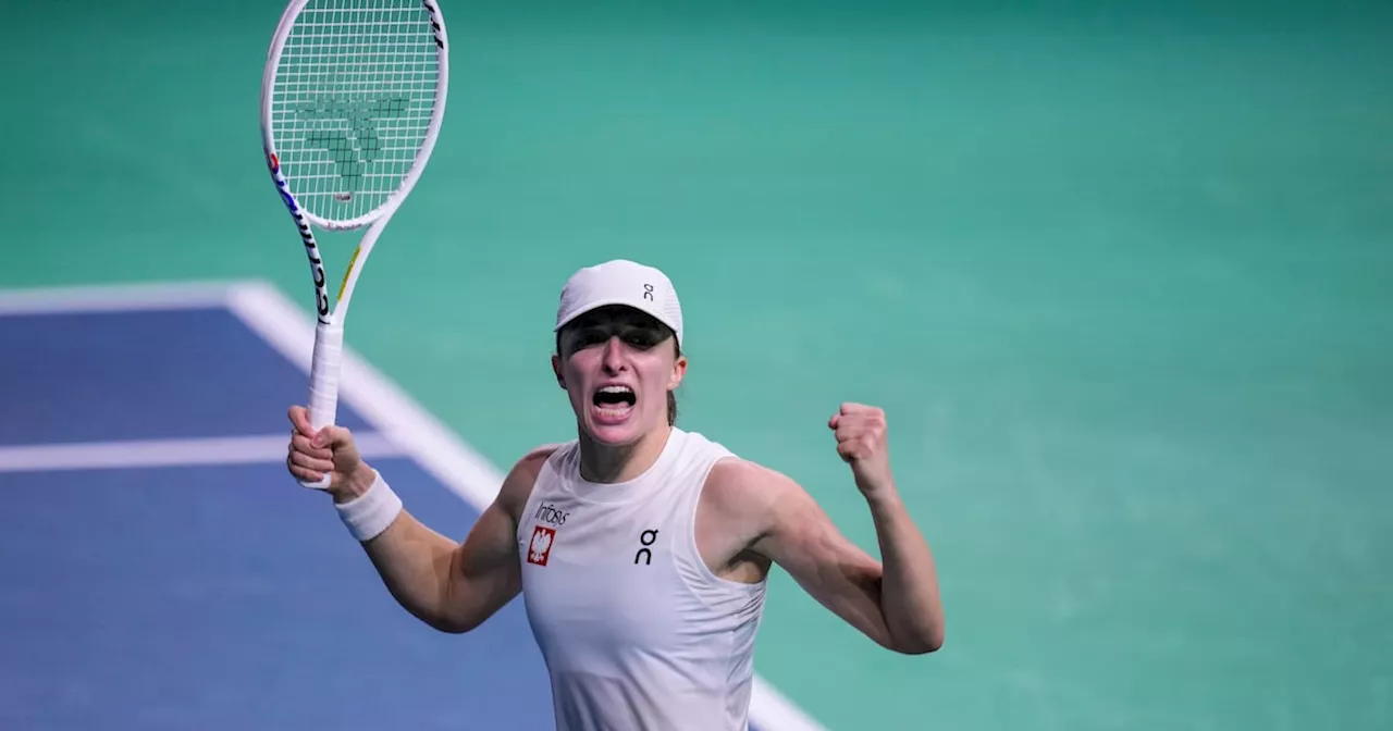 Swiatek ayuda a Polonia a eliminar a España, en la Copa Billie Jean King