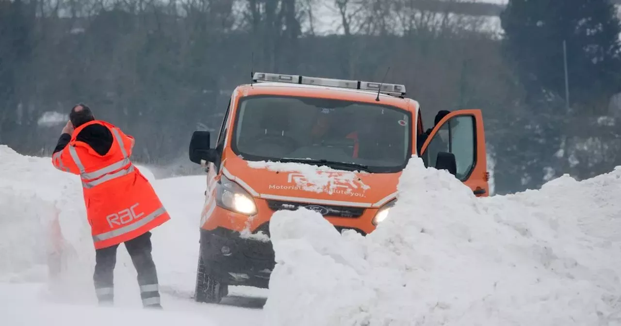 Motorists urged to do 5 checks before driving amid snow and ice warning