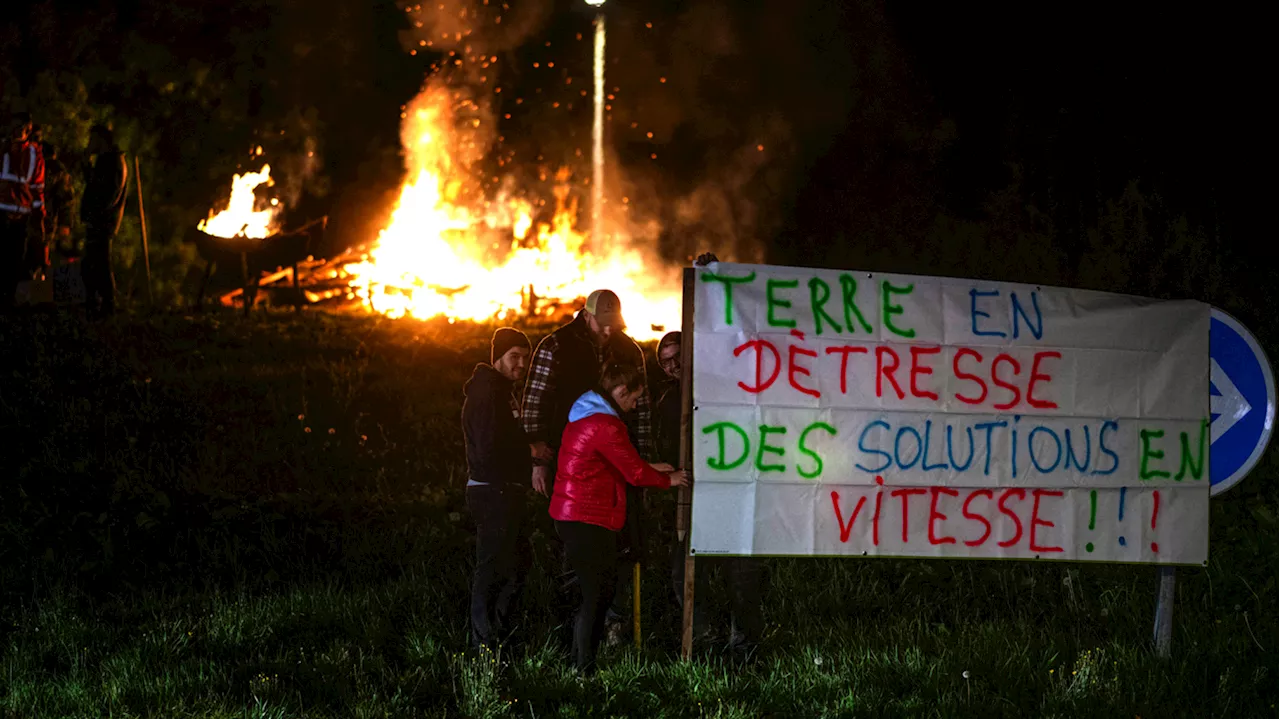 Manifestations des agriculteurs : des « feux de la colère » allumés avant la grande mobilisation