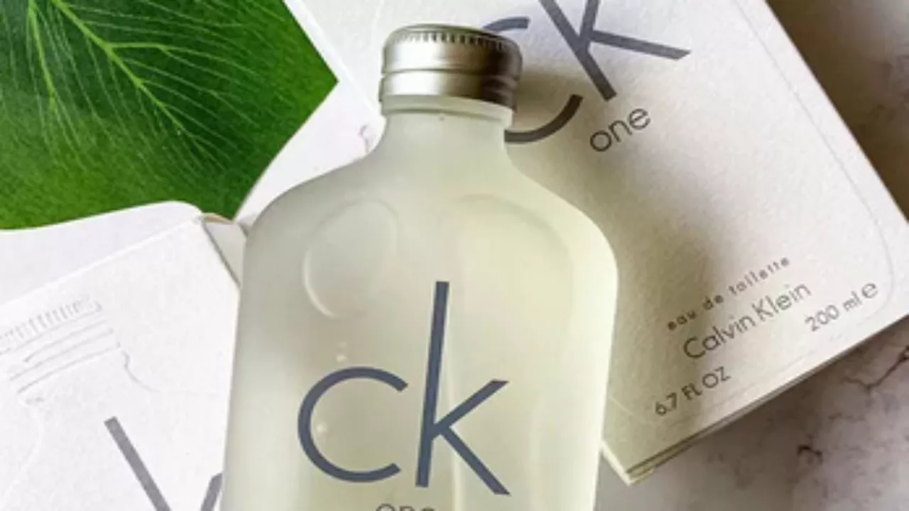 Perfume para hombre Calvin Klein CK One con 60% de descuento en Mercado Libre