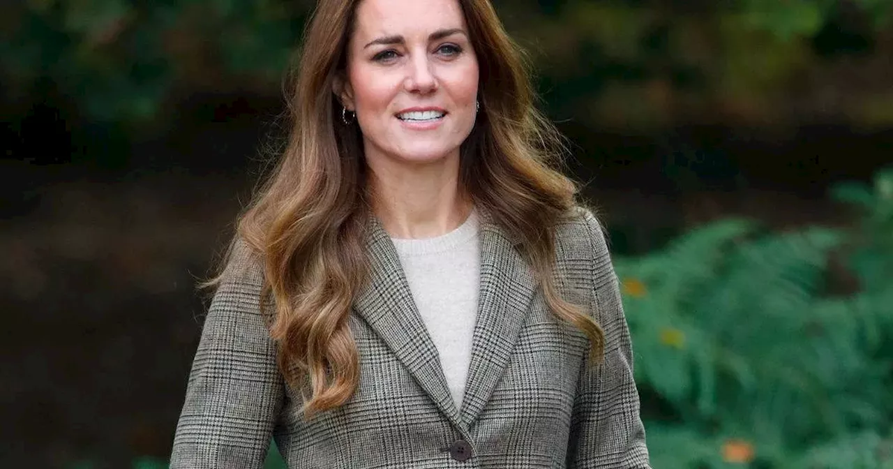 Get Kate Middleton-inspired checked blazer for £30 less in black friday deal