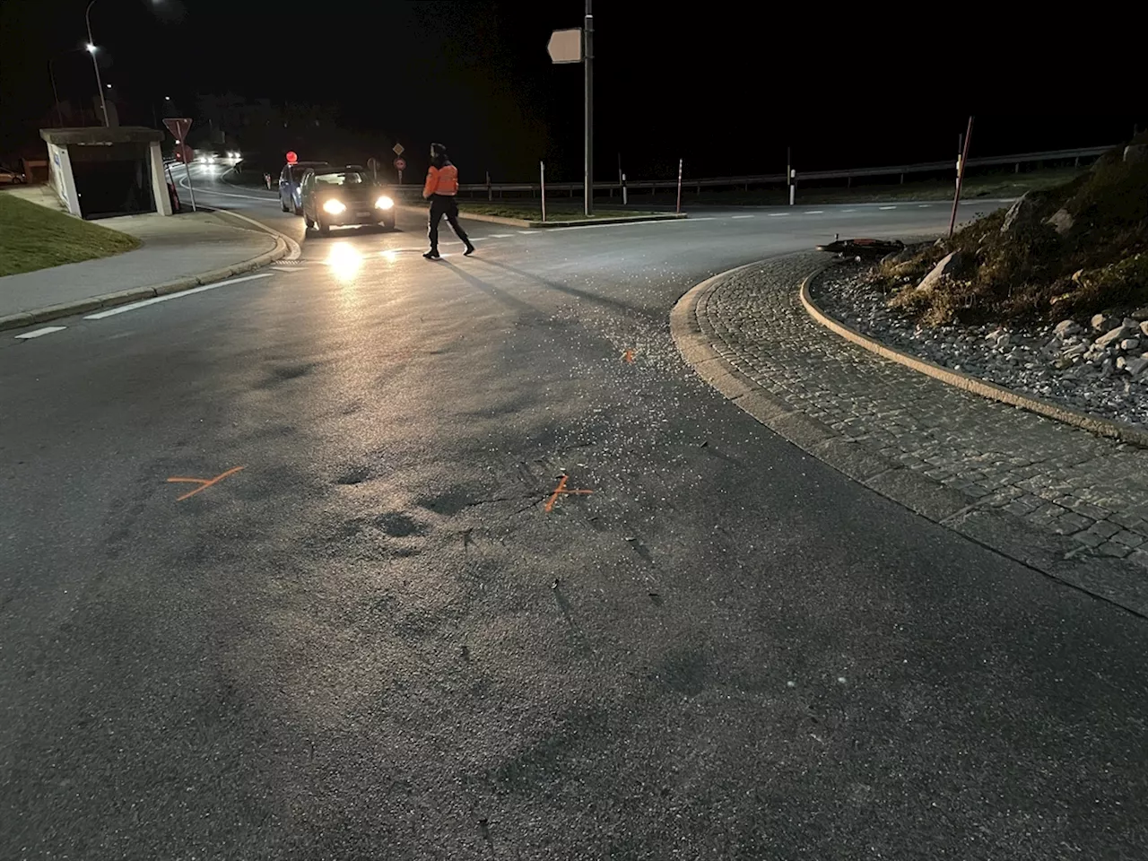 Laax GR: Fahrradfahrer (31) nach Crash mit Auto schwer verletzt