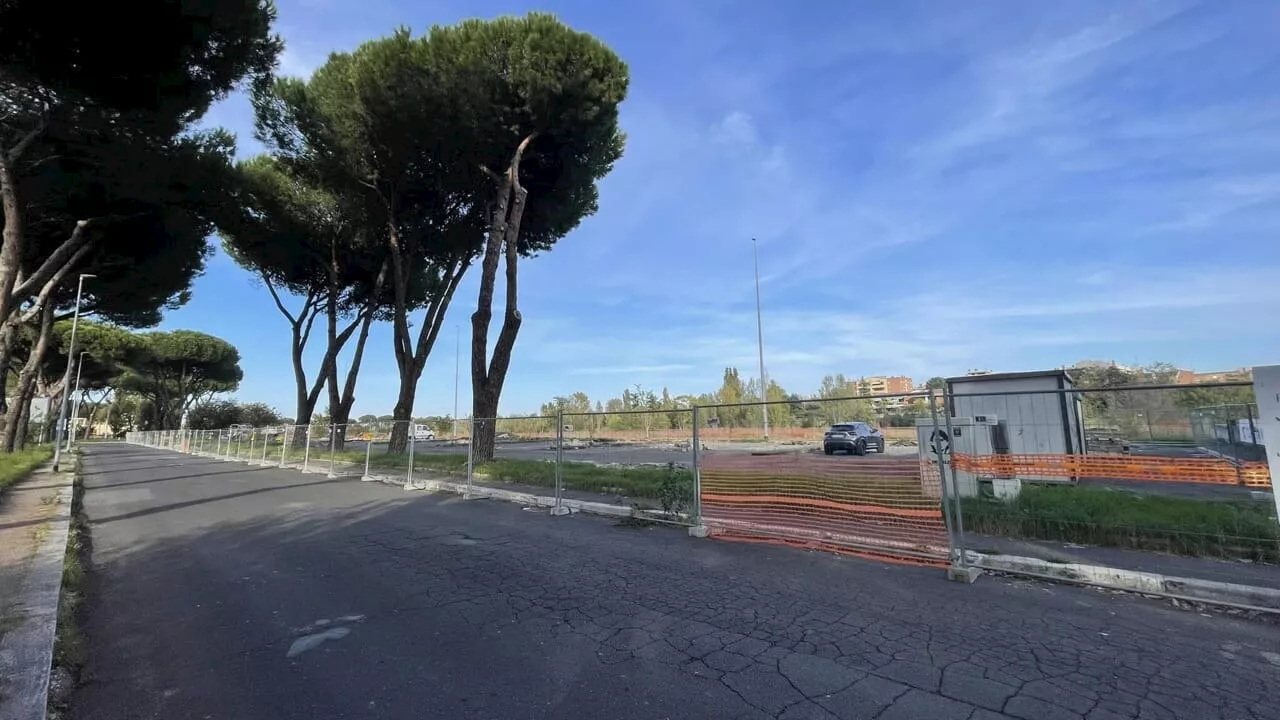 Area pedonale con alberi e parcheggio rinnovato: al via i lavori per piazzale Ennio Flaiano