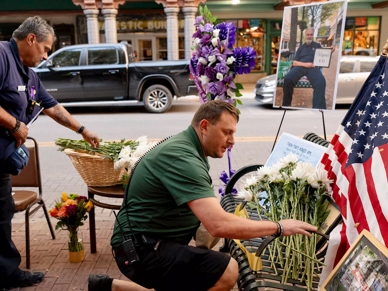 Military veteran slept on a downtown bench for years. San Antonians remember his faith and set up memorial fund.