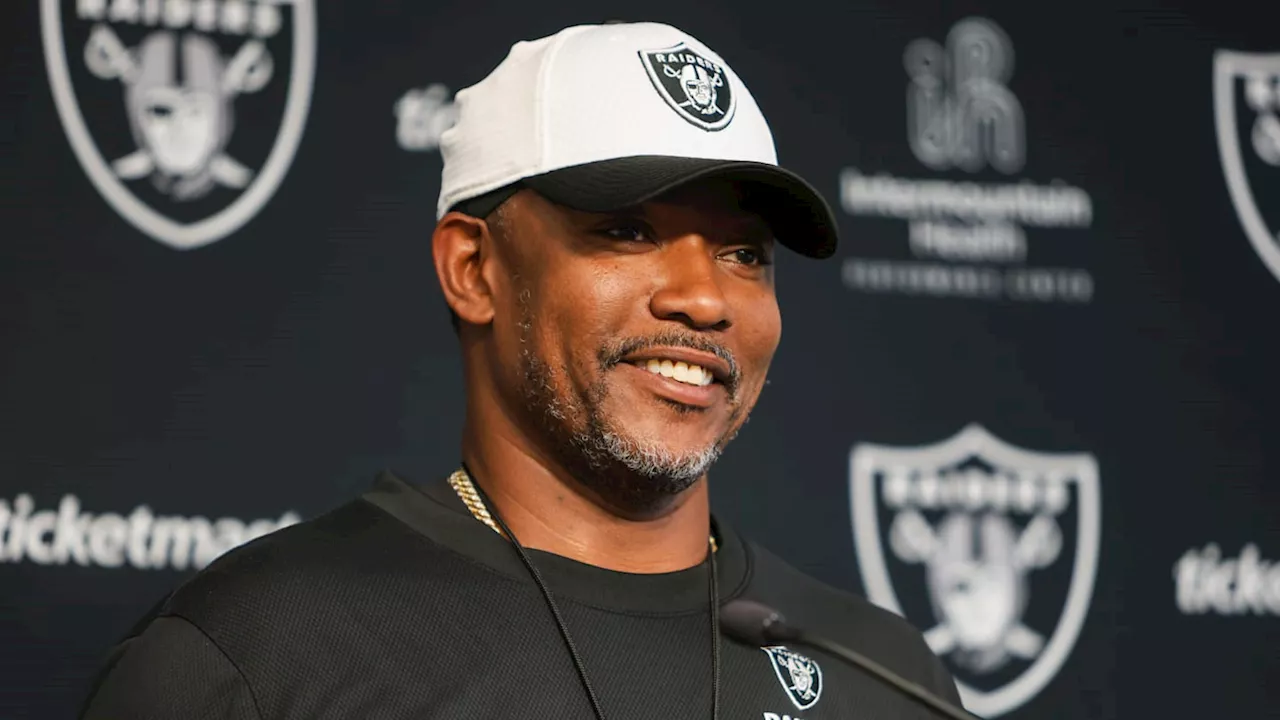 WATCH: Raiders' Coach Reveals How to Stop Dolphins