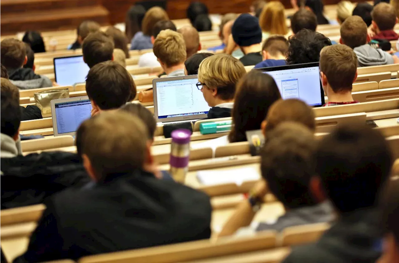 Auch Studierende und Azubis gelten in München künftig als bedürftig