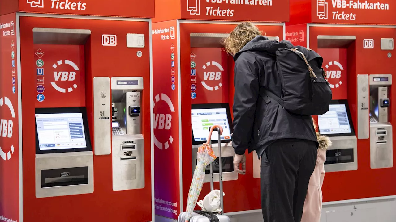 Haushaltskürzungen in Berlin: Sozialticket wird teurer, 29-Euro-Ticket auf der Kippe