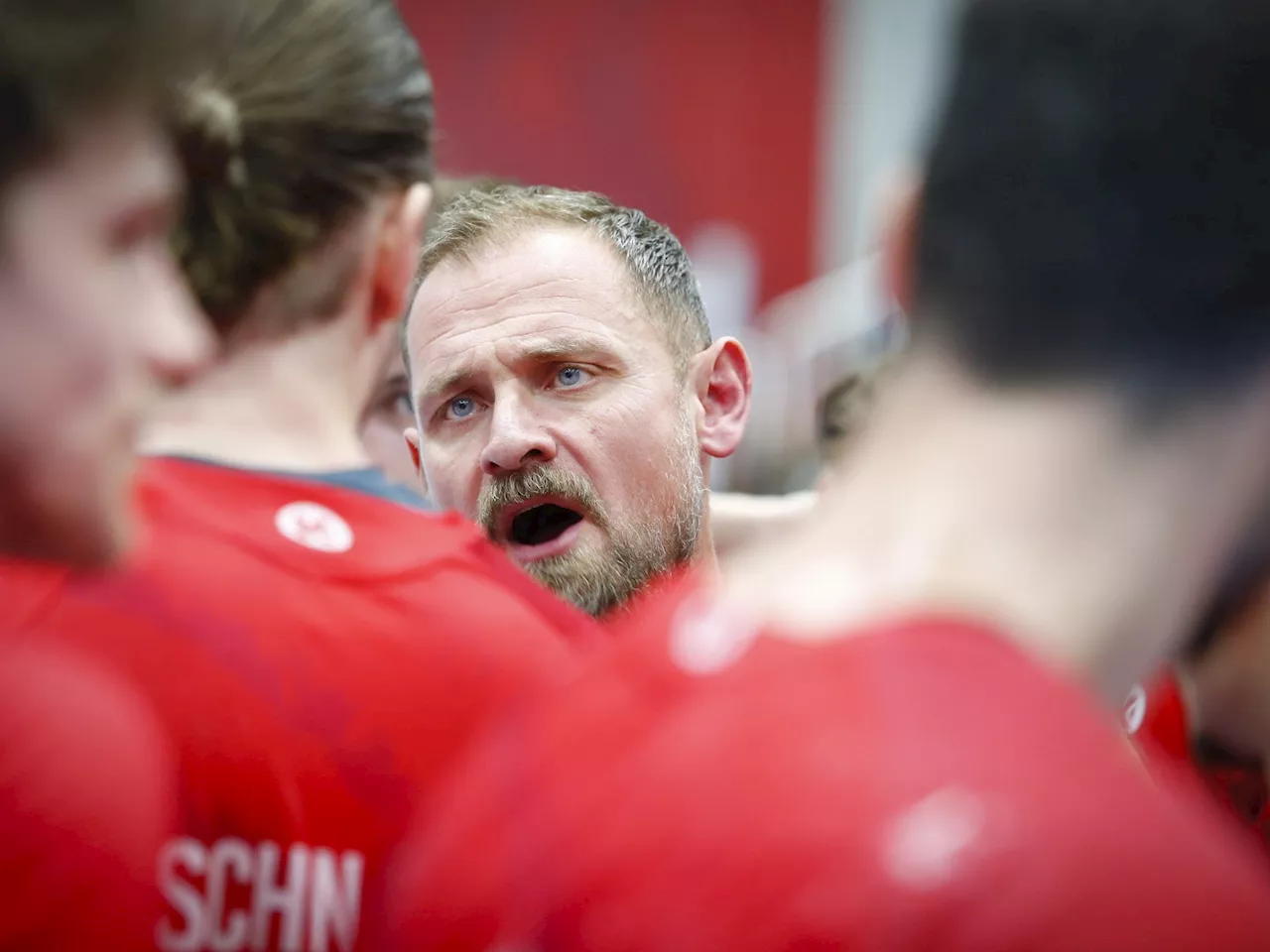 Rückschlag vor dem Derby: Hard unterliegt Ferlach in packendem HLA-Duell mit 31:35