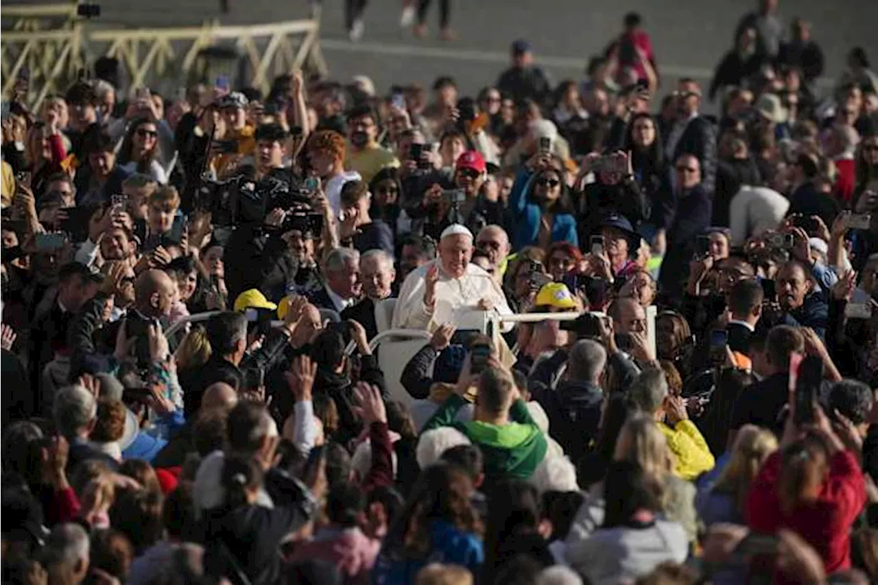 Pope asks Church of Rome to help address housing crisis ahead of Holy Year in 2025