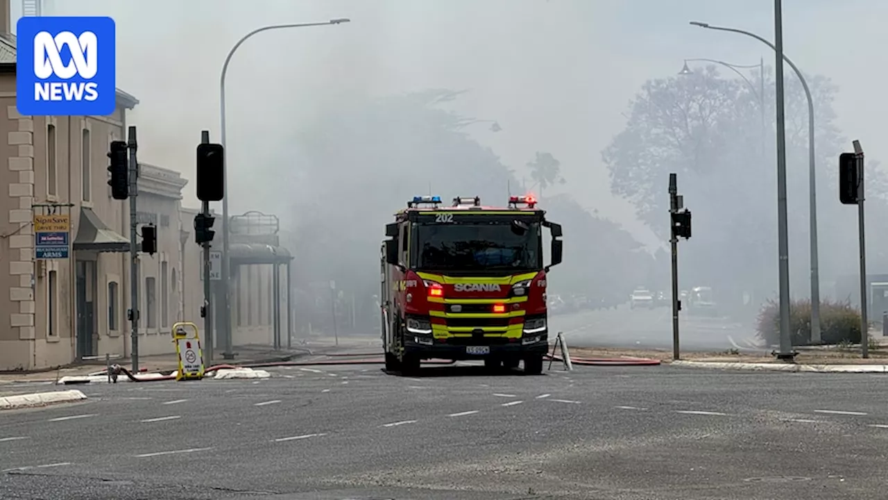 Road closures in place as firefighters extinguish blaze at historic Buckingham Arms Hotel in Adelaide's inner-north