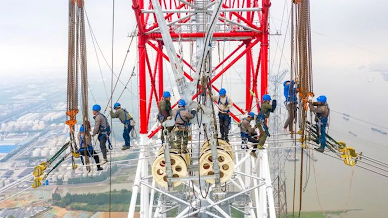 'A bullet train for power': China's ultra-high-voltage electricity grid