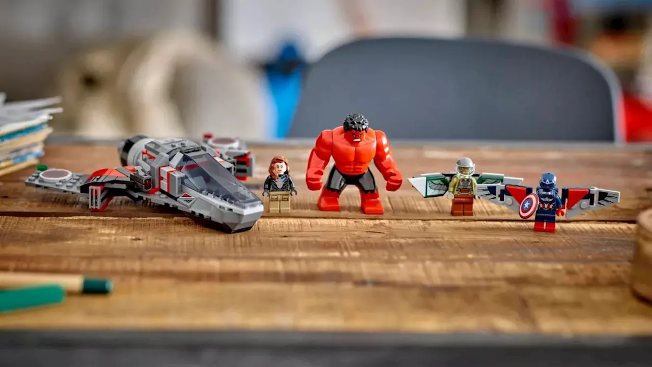 Captain America Battles the Red Hulk with A New Marvel Set from LEGO