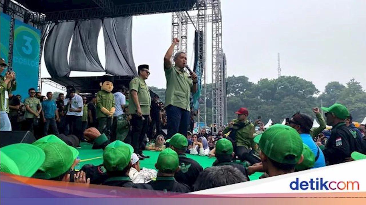 Farhan Kenang Masa Kecil Saat Kampanye di Tegallega