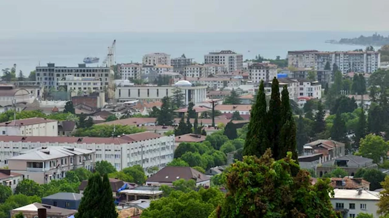 In Georgian breakaway Abkhazia, protesters refuse to leave parliament