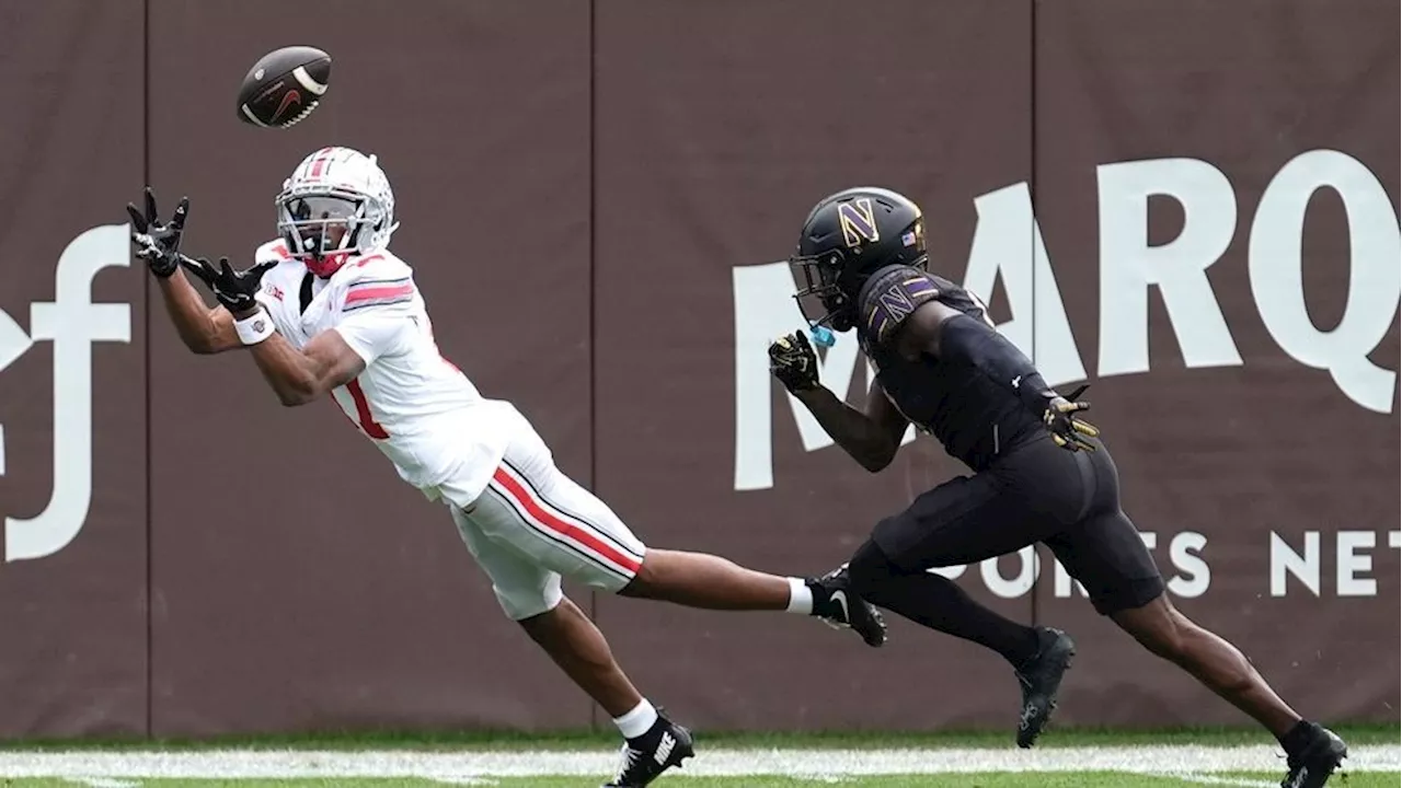 Will Howard helps No. 2 Ohio State rout Northwestern 31-7 at Wrigley Field