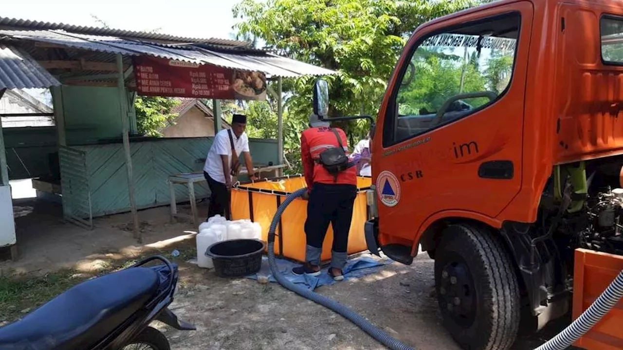 Hujan Belum Merata, Bantuan Air Bersih kepada Warga di Jatim Selatan Masih Berlanjut