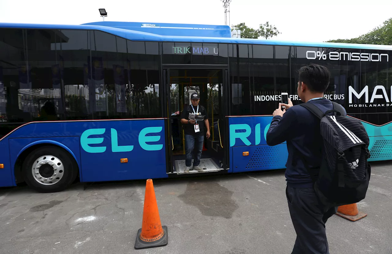 Ketimpangan Aksesibilitas Transportasi, Warga Enggan Beralih dari Kendaraan Pribadi