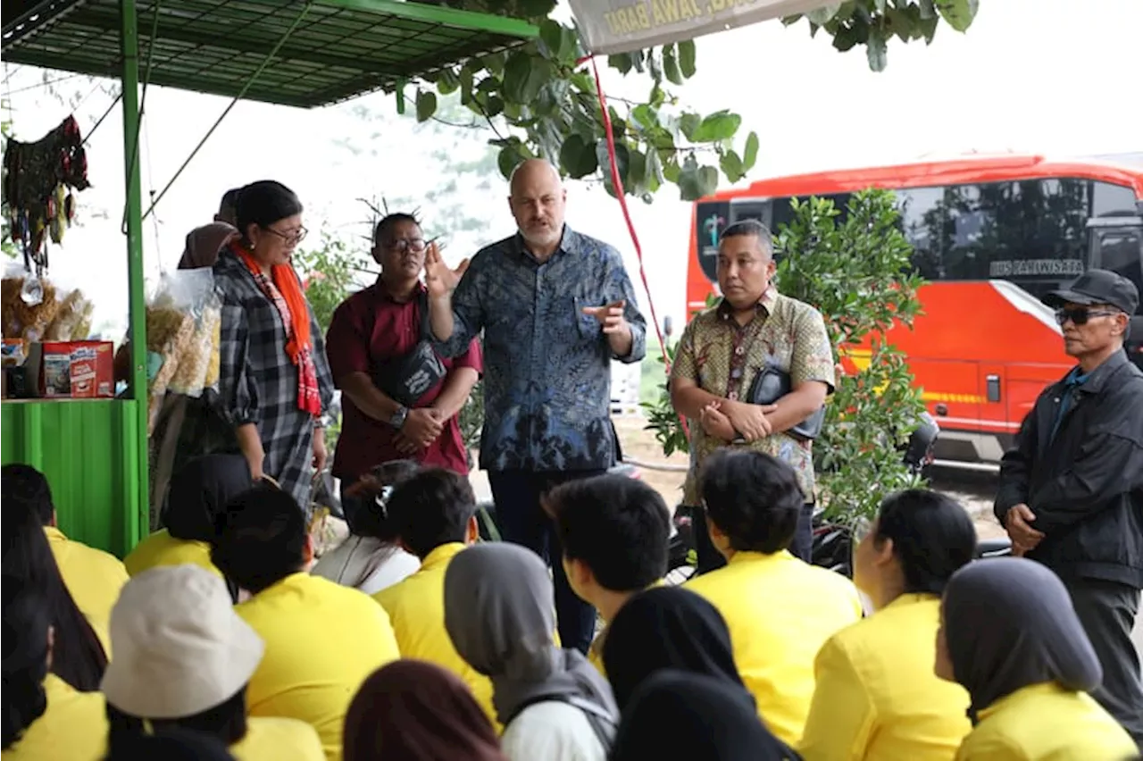 Kolaborasi Riset Indonesia-Australia Wujudkan Swakelola Limbah dan Ekonomi Sirkular di Citarum