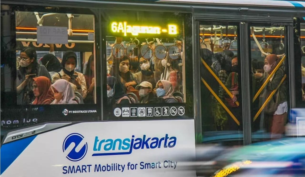 Polisi Tangkap Pelaku Perusakan Kaca Bus TransJakarta di Lenteng Agung Jaksel