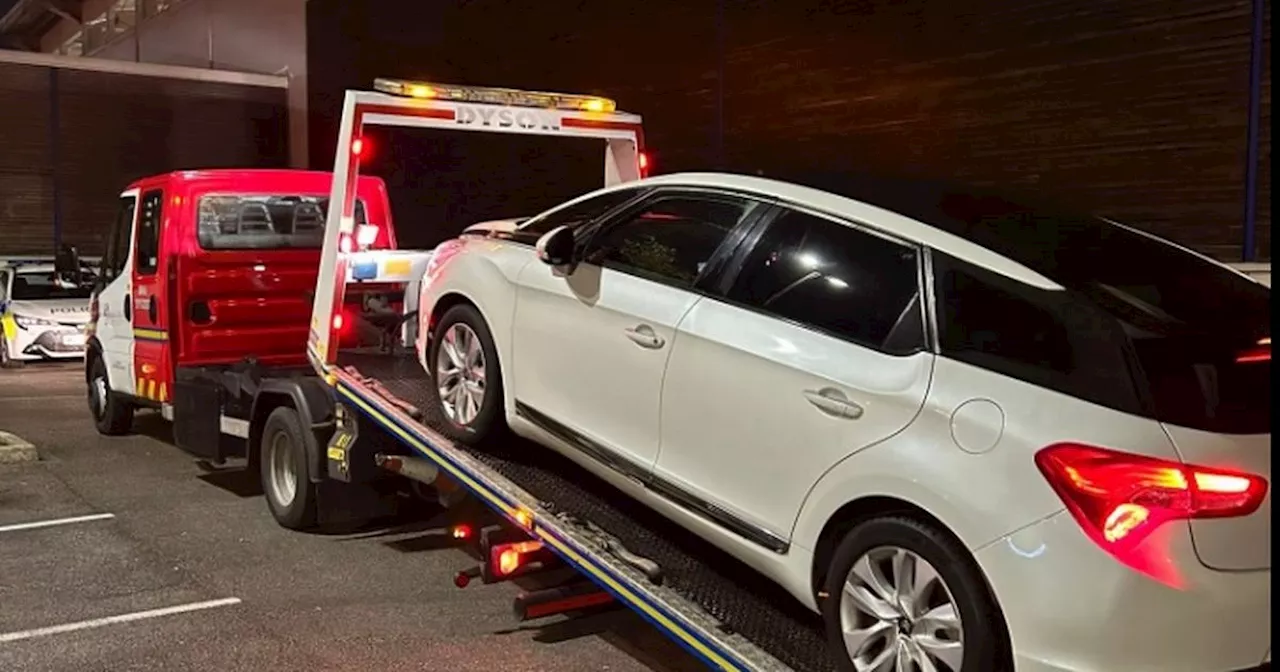 Police stop learner driver travelling ALONE and going wrong way round roundabout