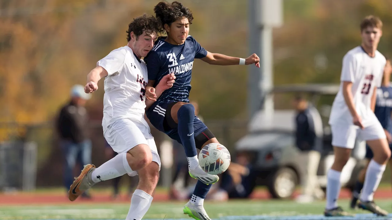 Vargas’ deep shot propels Waldwick past Emerson Boro in N1G1 boys soccer final