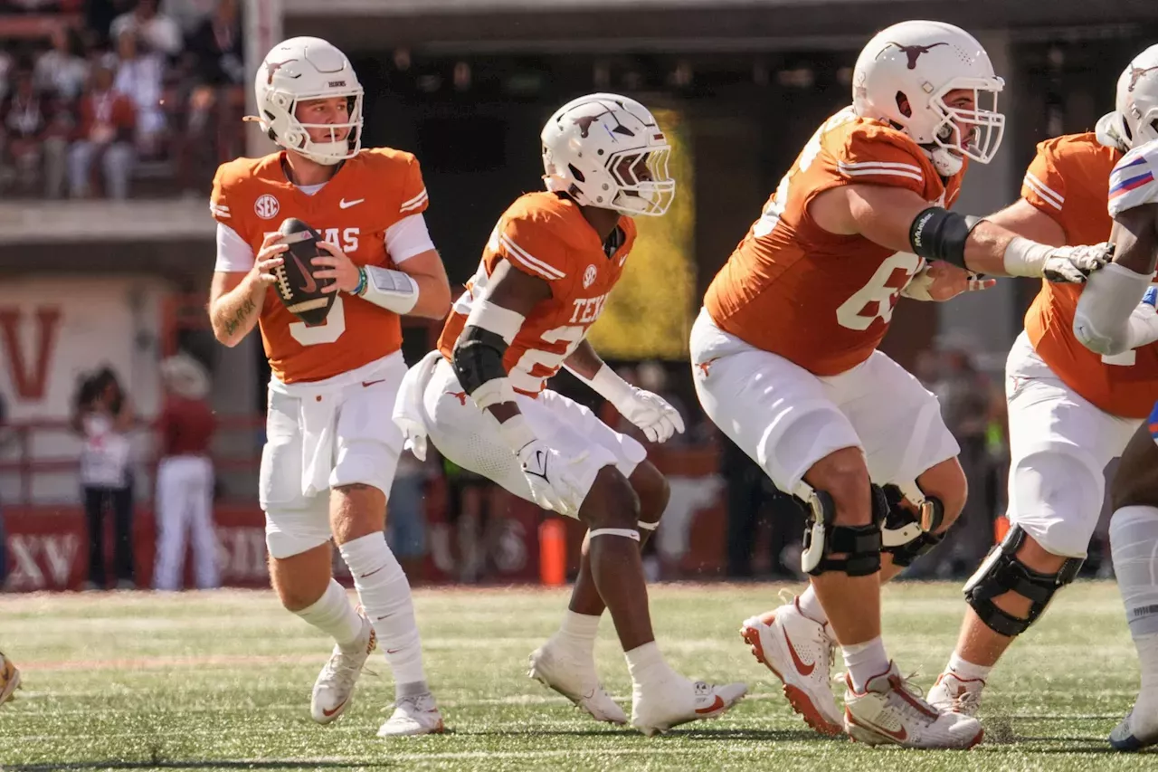 Texas vs. Arkansas pick College football odds, predictions, best bets