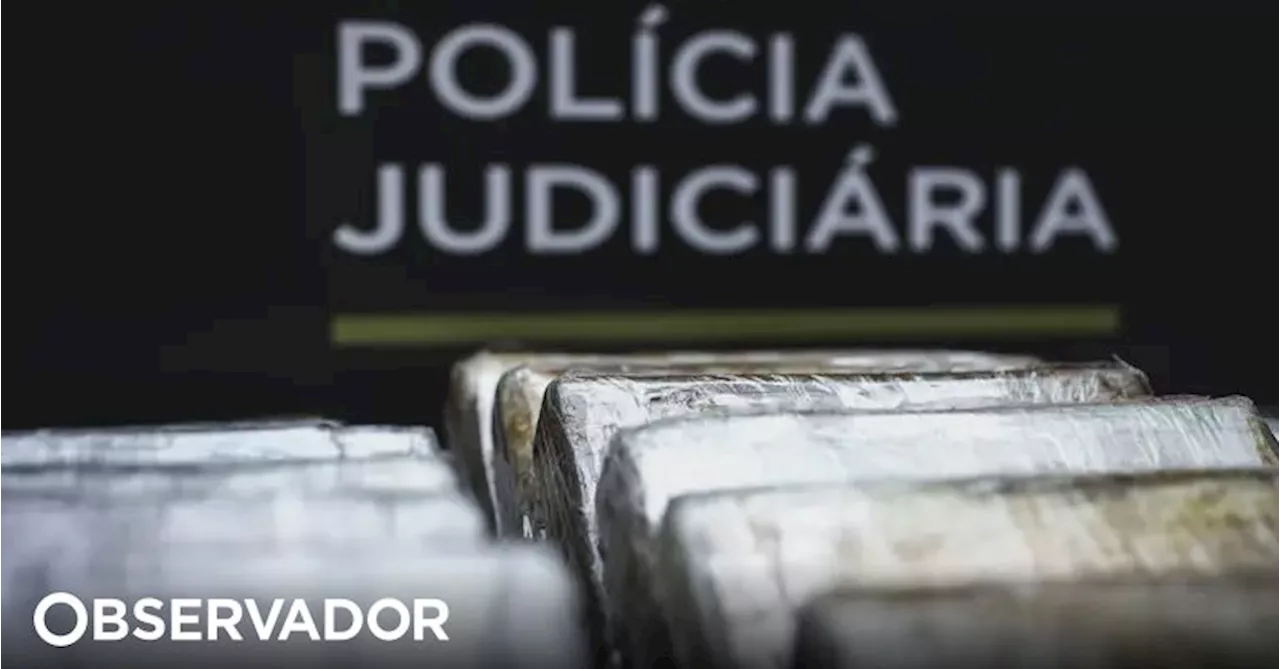 Duas pessoas detidas e 10 mil doses de cocaína apreendidas no aeroporto de Lisboa