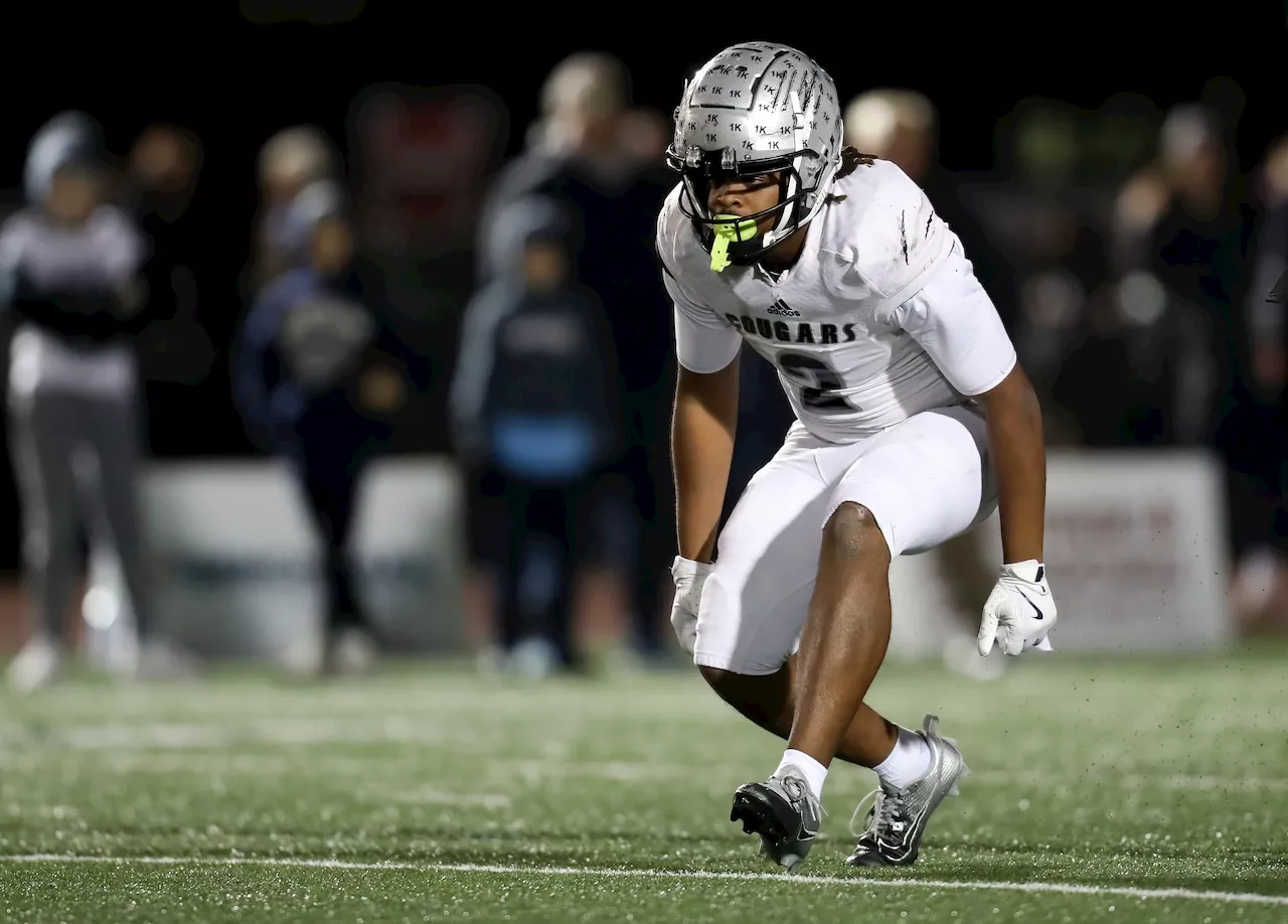 Bishop McDevitt’s Stone Saunders, Harrisburg’s Messiah Mickens lead coaches’ Commonwealth football all-stars