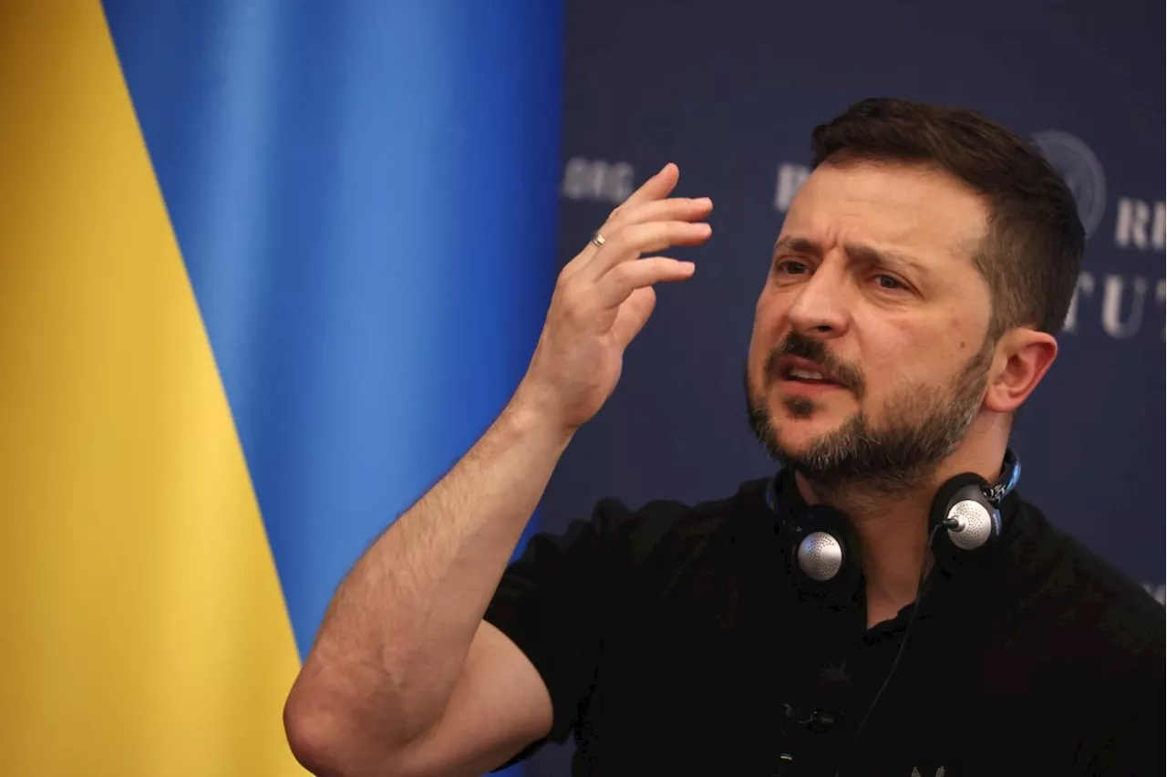 Ukraine : Zelensky dit vouloir que la guerre prenne fin en 2025 par 'des moyens diplomatiques'