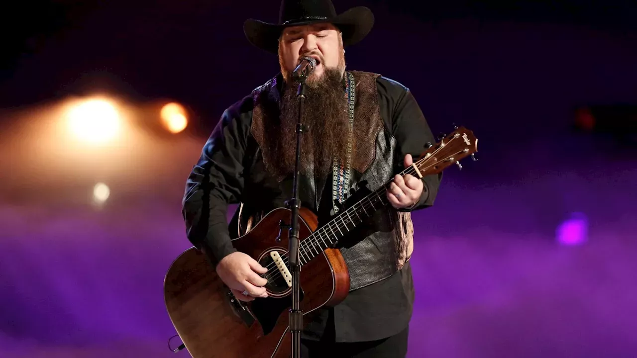 The Voice winner Sundance Head shot in stomach & airlifted to hospital for emergency surgery as