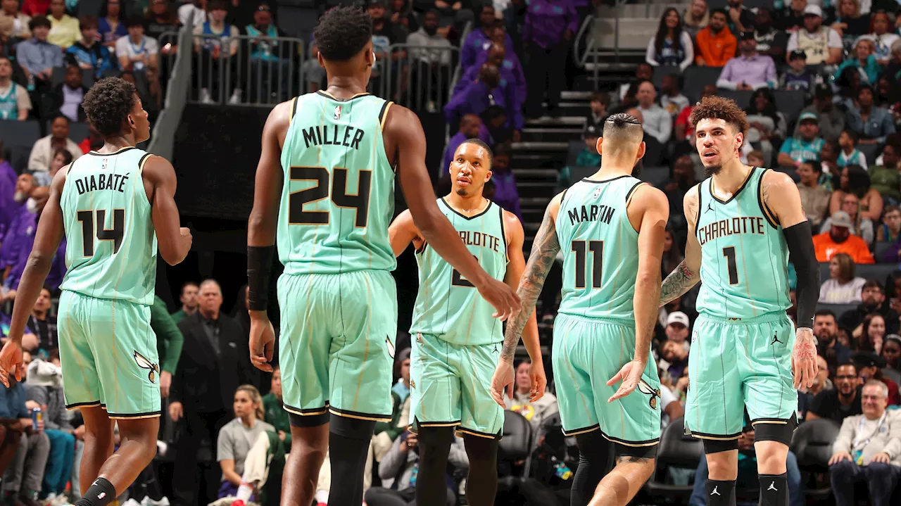 Ball, Hornets overcome Antetokounmpo's first triple-double this season to beat Bucks