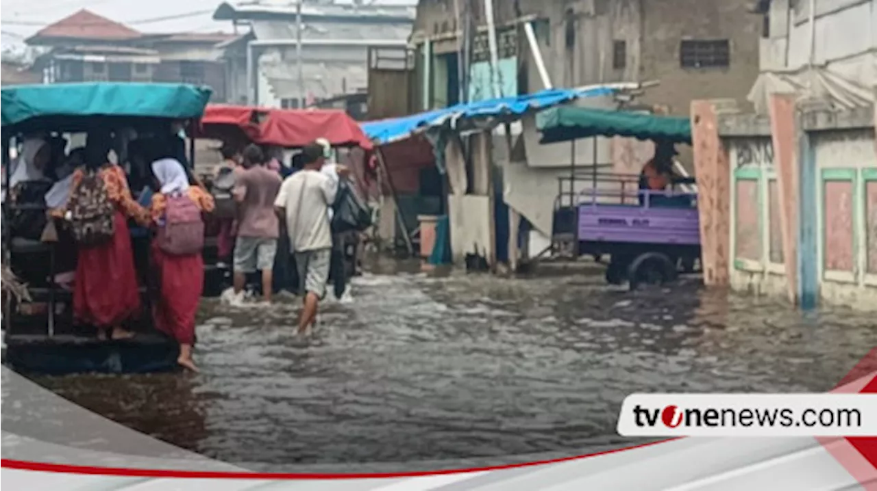 Banjir Rob Rendam Tiga RT di Penjaringan Jakarta Utara