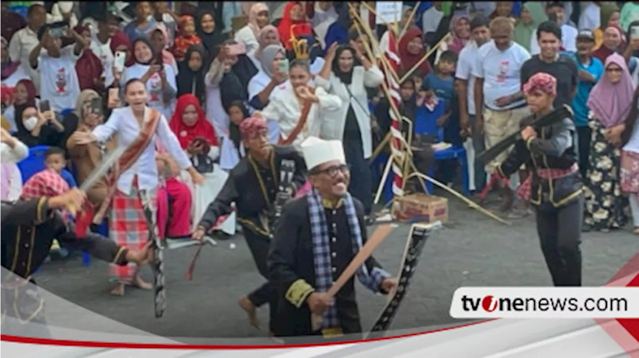 Lautan Manusia Meriahkan Gebyar Budaya, Husain Alting Sjah: Saya Bangga Lihat Antusiasme Masyarakat Maluku Utara